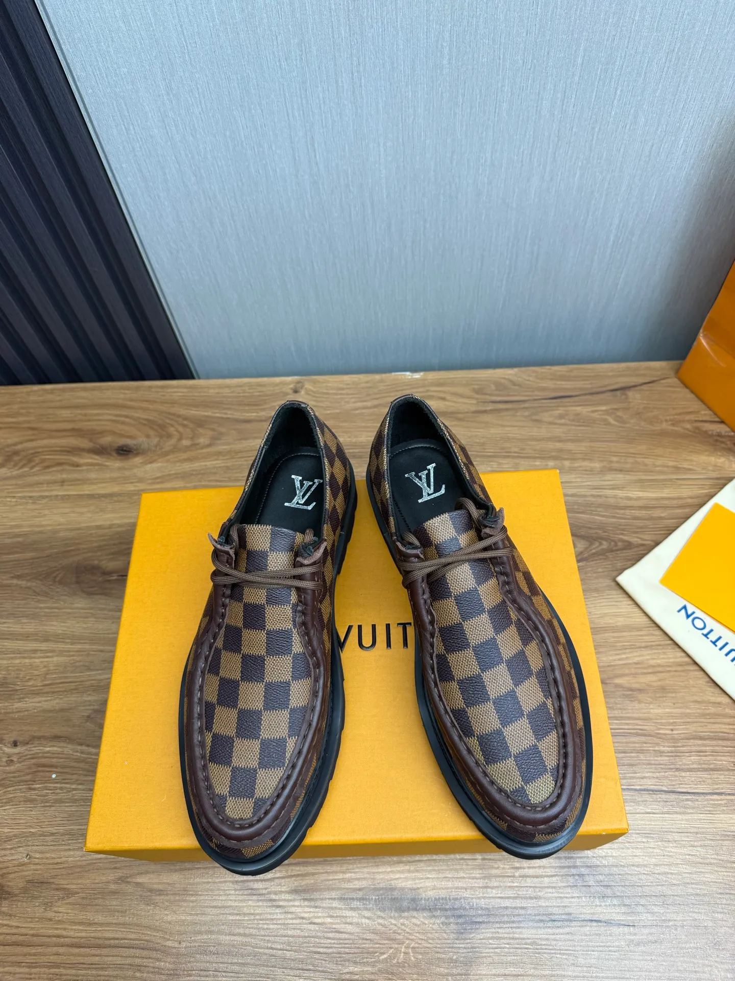 Factory 680💰 LV. Men's business casual leather shoes, all made of imported original brand leather, just to create a more comfortable wearing experience, original non-slip and wear-resistant outsole ✔️16-45 (38.45 non-returnable)